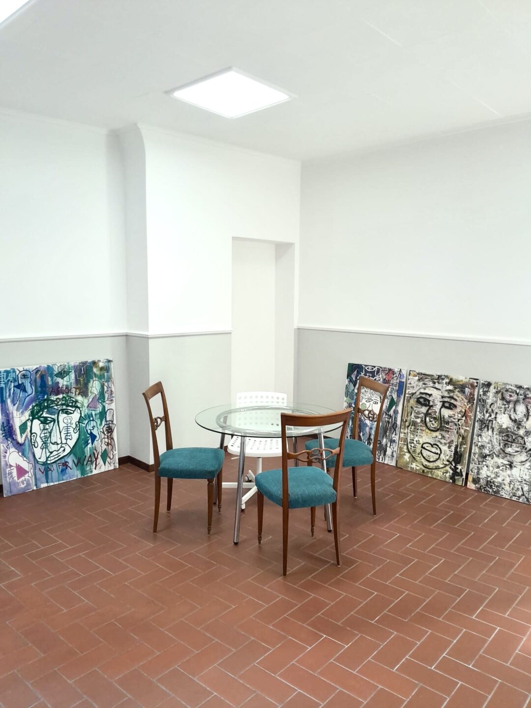 Negozio con doppio ingresso - immagine 5