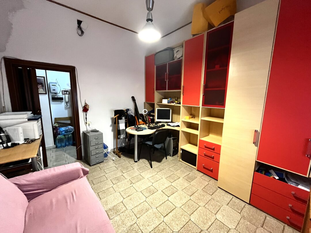 Bilocale con cucinotto - immagine 6
