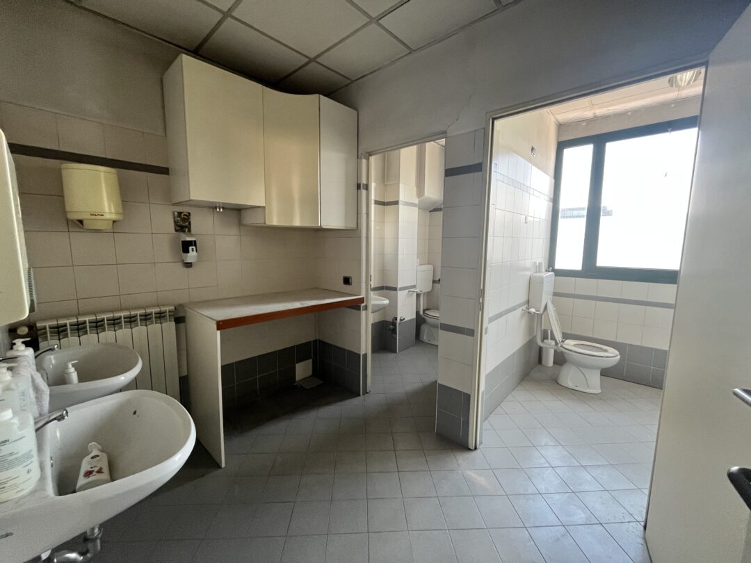 Capannone open space trasformabile in uffici – Via Cadorna 27 - immagine 12