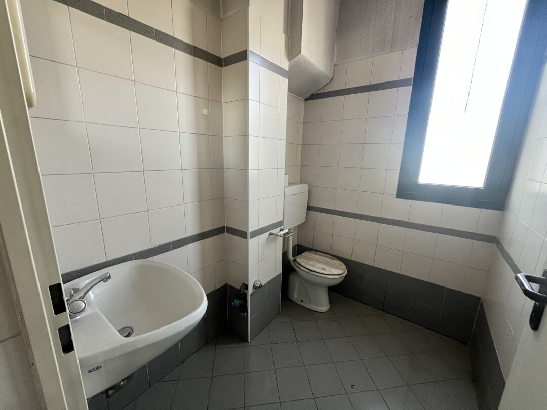 Capannone open space trasformabile in uffici – Via Cadorna 27 - immagine 14