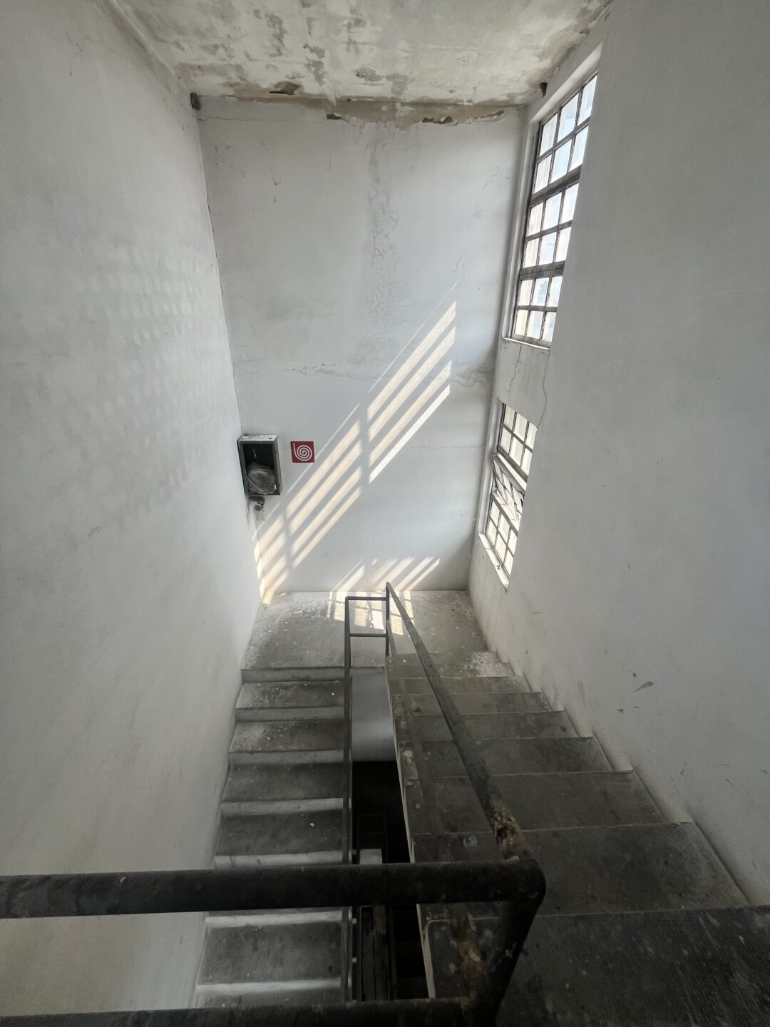 PALAZZINA INDIPENDENTE (EX CONCERIA ESENTE DA BONIFICA) — DA RISTRUTTURARE - immagine 20