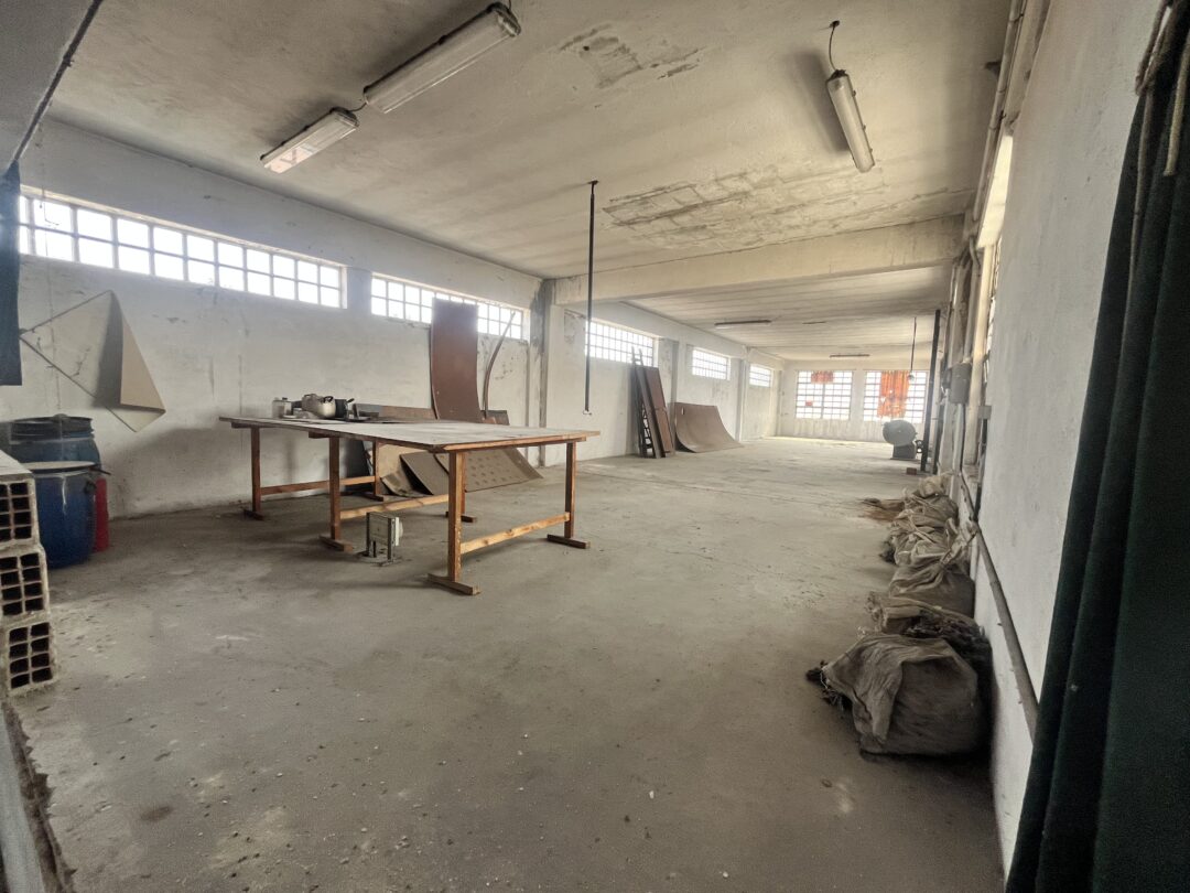 PALAZZINA INDIPENDENTE (EX CONCERIA ESENTE DA BONIFICA) — DA RISTRUTTURARE - immagine 3