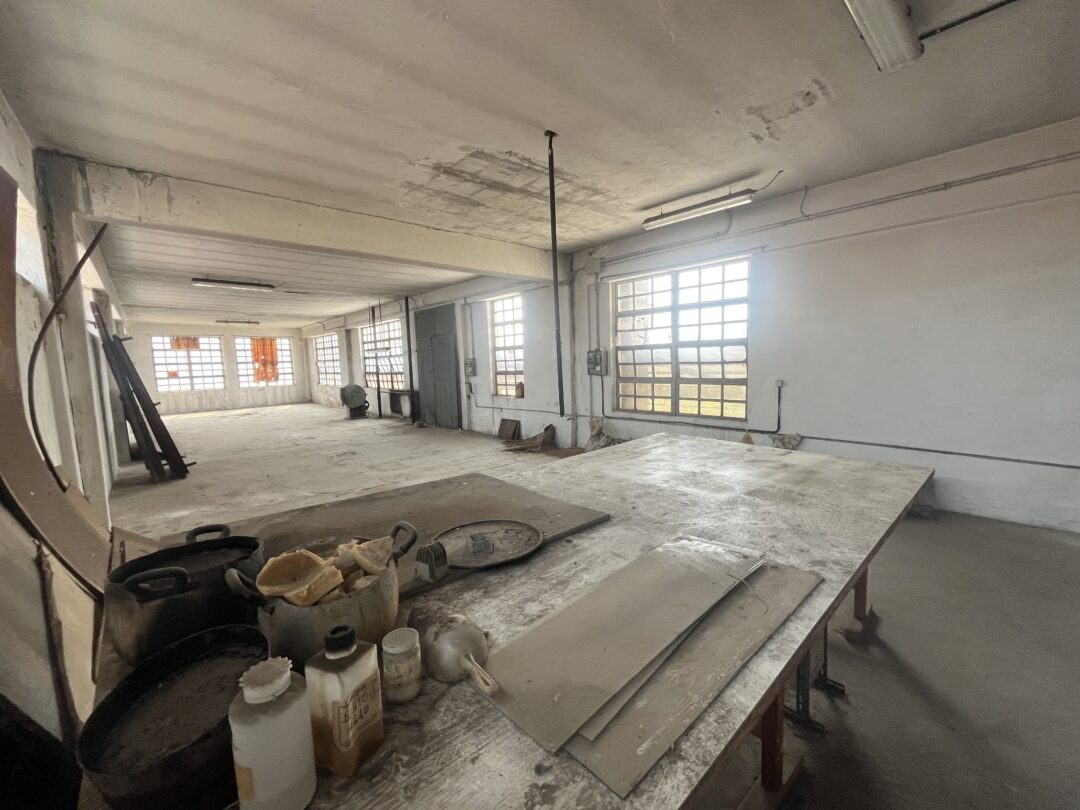 PALAZZINA INDIPENDENTE (EX CONCERIA ESENTE DA BONIFICA) — DA RISTRUTTURARE - immagine 4