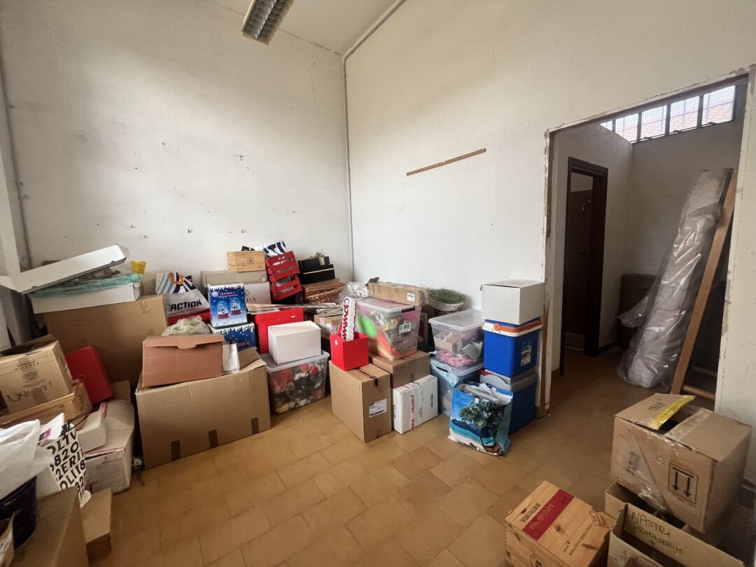 PALAZZINA INDIPENDENTE (EX CONCERIA ESENTE DA BONIFICA) — DA RISTRUTTURARE - immagine 13