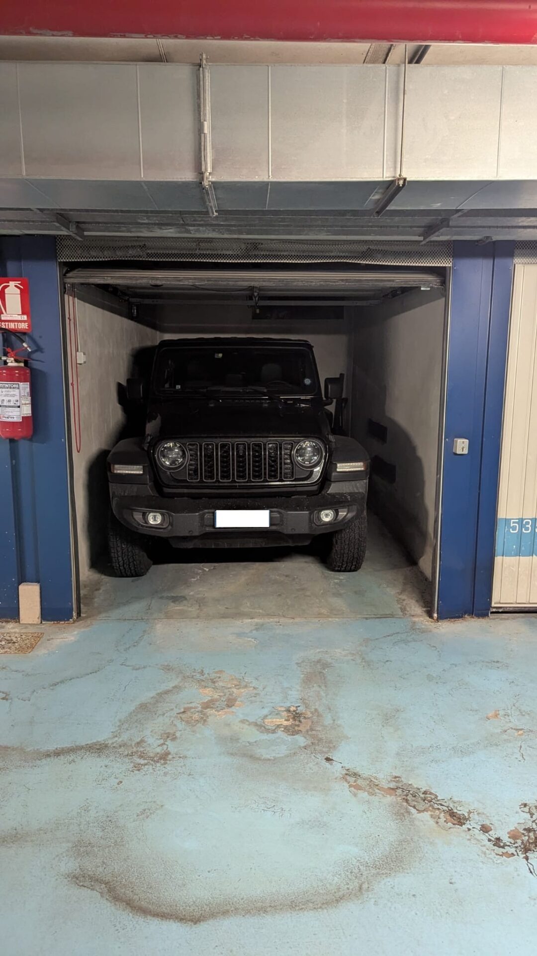 Box auto in vendita – Via Mascagni (zona Palestro, Milano) - immagine 2