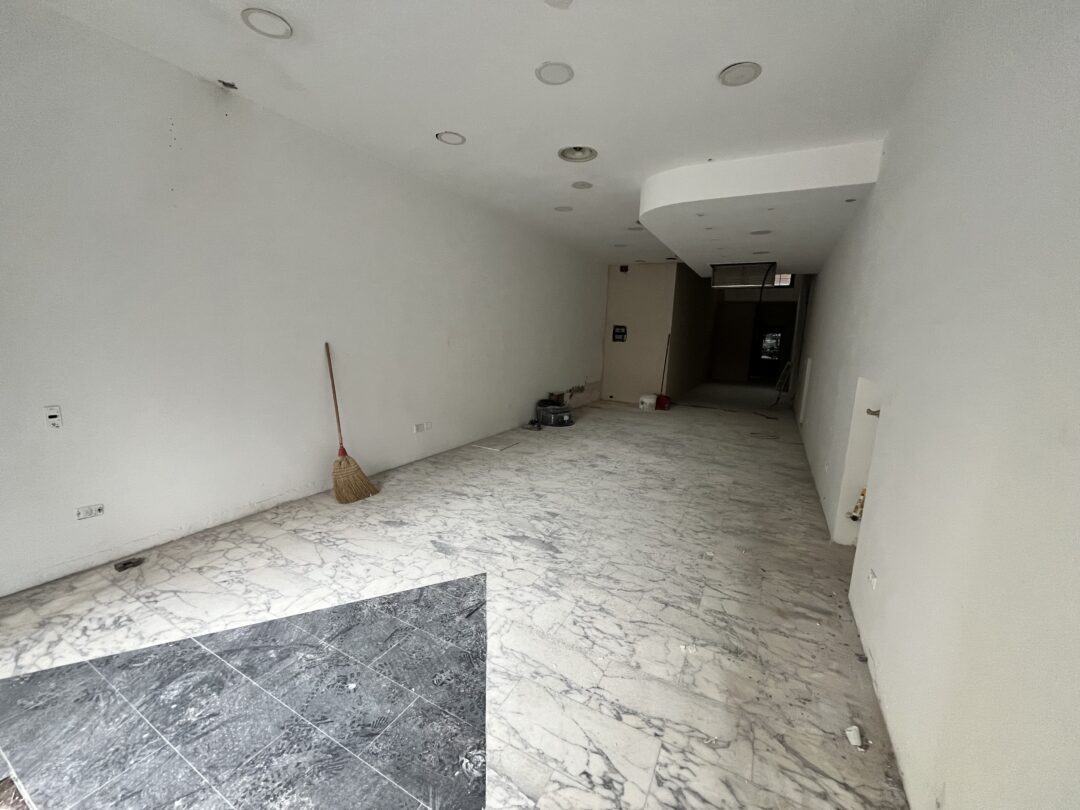 Negozio ristrutturato a nuovo – 70 mq – Viale Monza 24, Mila - immagine 2
