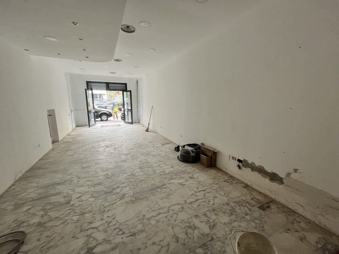 Negozio ristrutturato a nuovo – 70 mq – Viale Monza 24, Mila - immagine 4