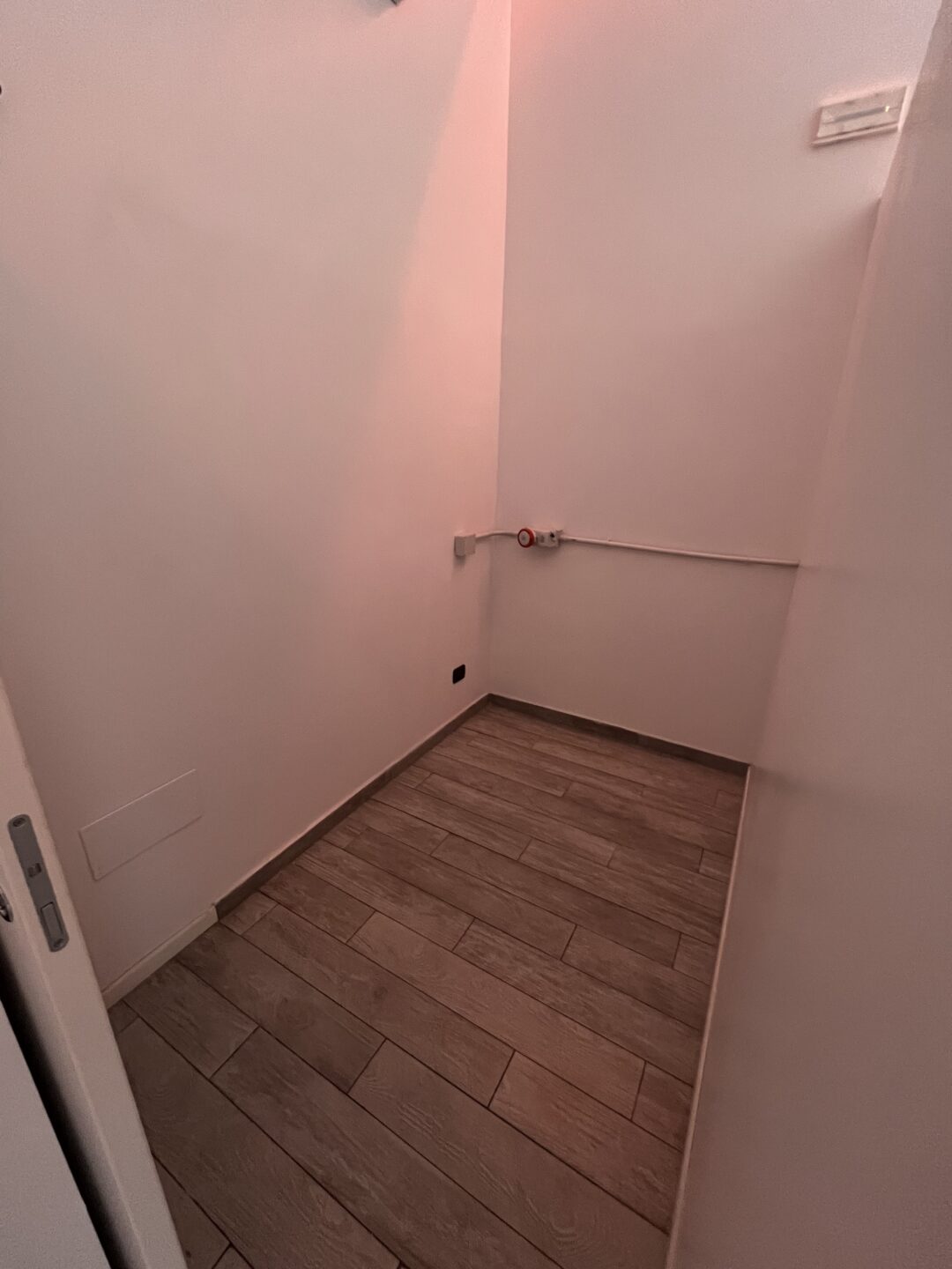 Negozio con vetrina in affitto – 35 mq – Ottimo stato - immagine 7