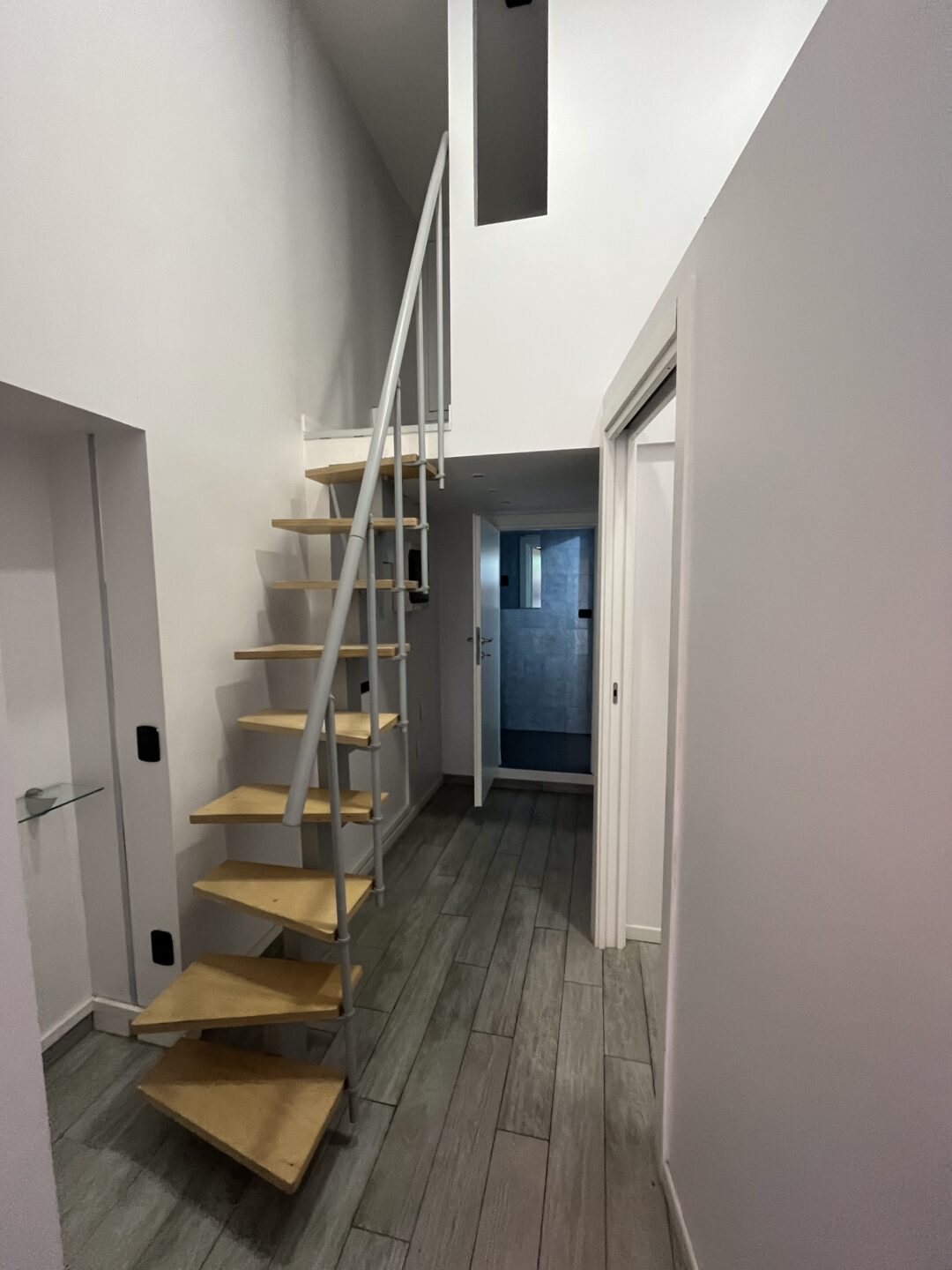 Negozio con vetrina in affitto – 35 mq – Ottimo stato - immagine 15